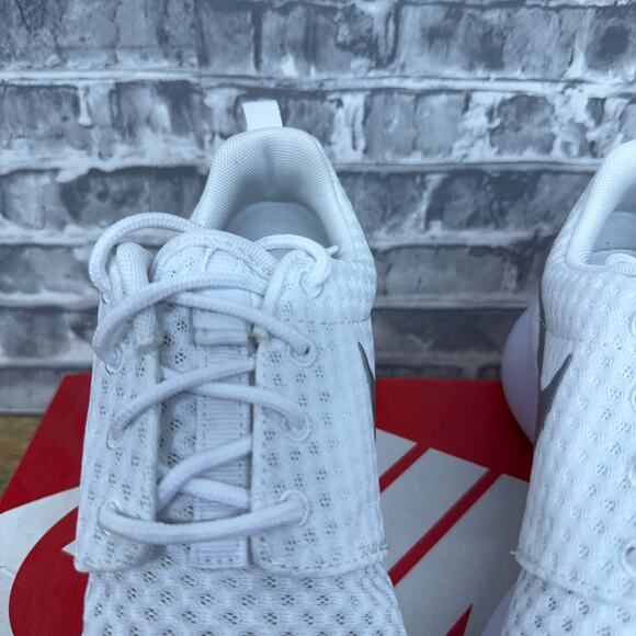 Nike Roshe One BR White Metallic Platinum Running Shoes 724850-100 Womens Sz 6.5 - Picture 6 of 10